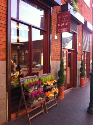 Cream and Browns Florist - Cream and Browns Florist Middlesbrough