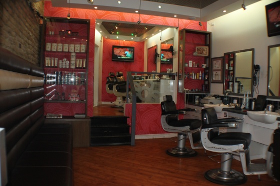 eds Barbers - Inside our Wimbledon barber shop