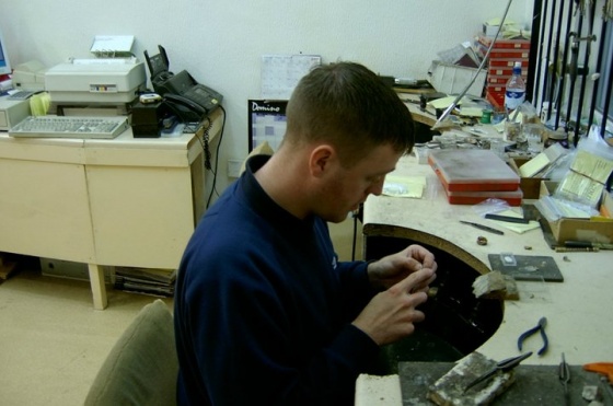 Goldcare Jewellery Repair Specialist - On site working jeweller