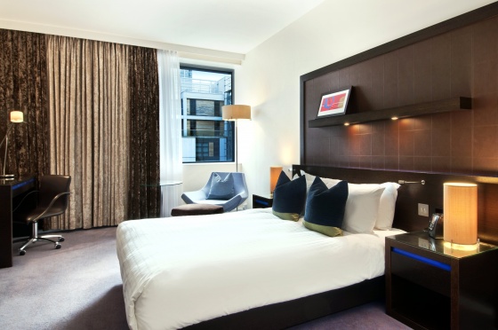 Hilton London Canary Wharf Hotel - Guestroom
