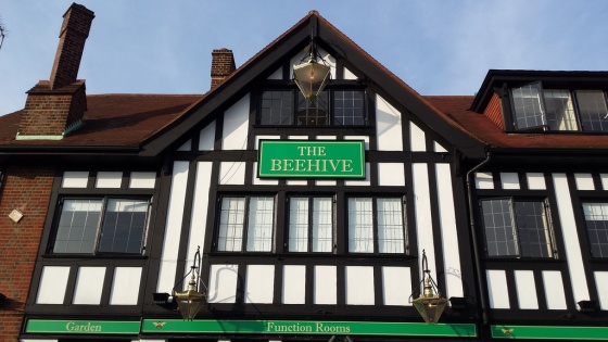 The Beehive - The Beehive (02/04/2014)